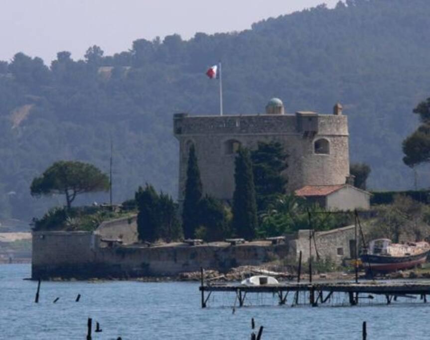 Grande Maison De Ville Atypique - 4 Nuits Mini La Seyne-sur-Mer Exterior photo